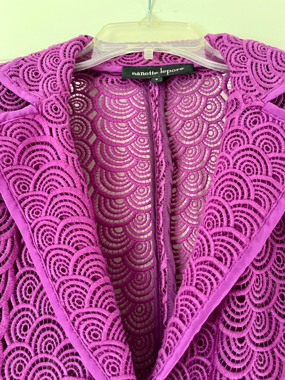 Nanette Lepore Magenta/Orchid Guipure Lace Single-Button Fitted Blazer (US 6) - Picture 2 of 4